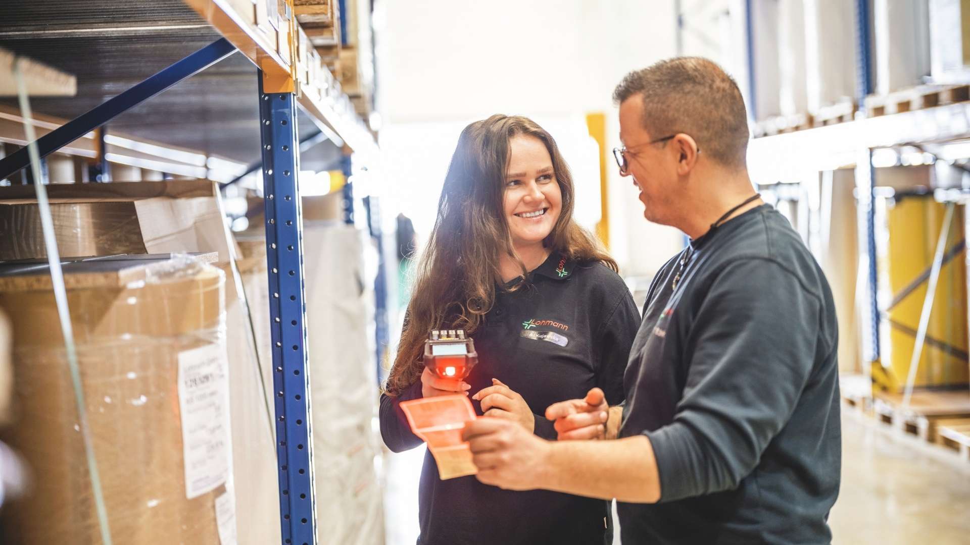 Warehouse-Logistics-Trainee-smiling-working-2